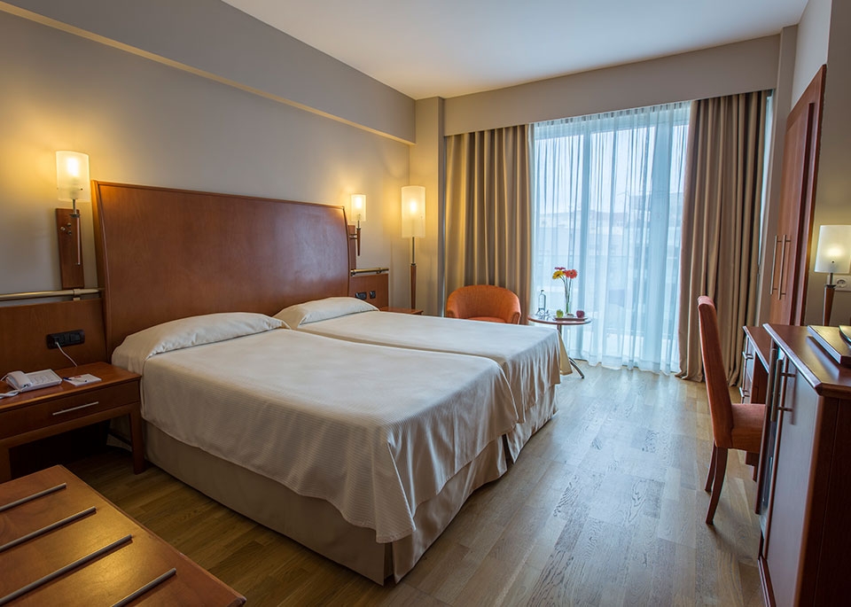 66º CONGRESO SEGG LAS PALMAS DE GRAN CANARIA 2026 - Alojamiento Reina Isabel